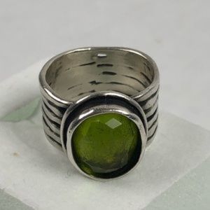 Silpada .925 sterling green glass stone ring